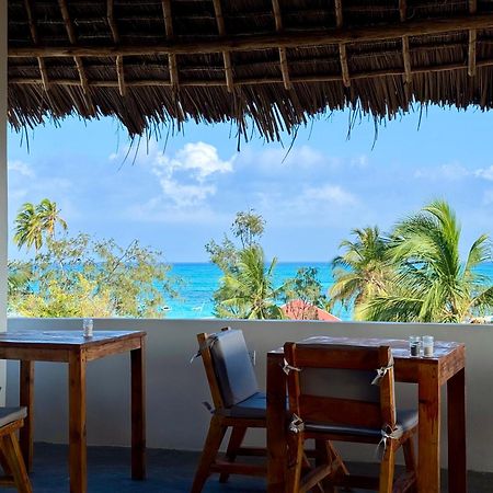 Rafiki Hotel Nungwi Beach Ngoại thất bức ảnh