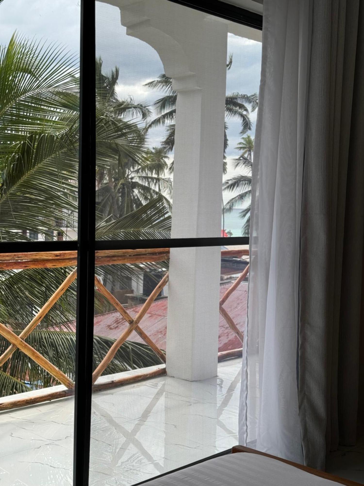 Rafiki Hotel Nungwi Beach Ngoại thất bức ảnh