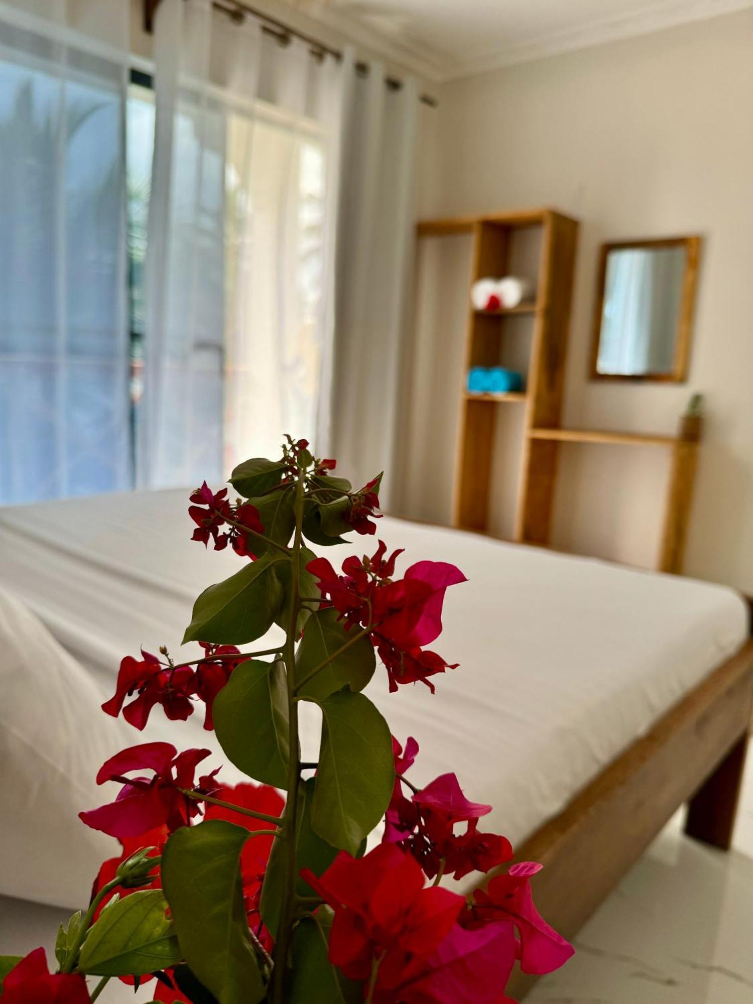 Rafiki Hotel Nungwi Beach Ngoại thất bức ảnh