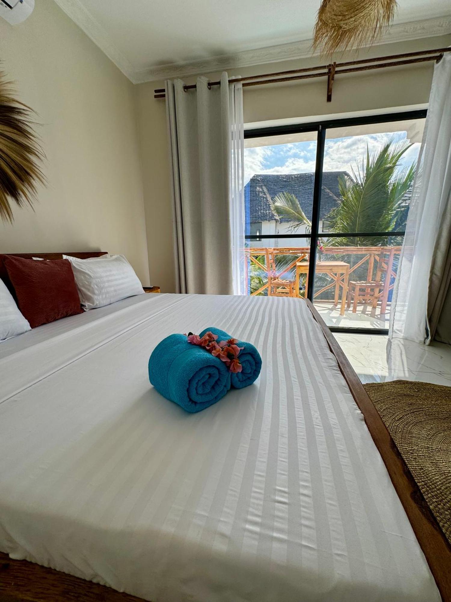 Rafiki Hotel Nungwi Beach Ngoại thất bức ảnh