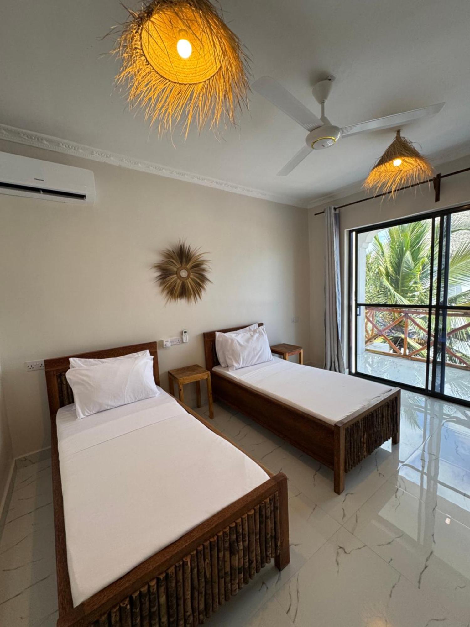 Rafiki Hotel Nungwi Beach Ngoại thất bức ảnh