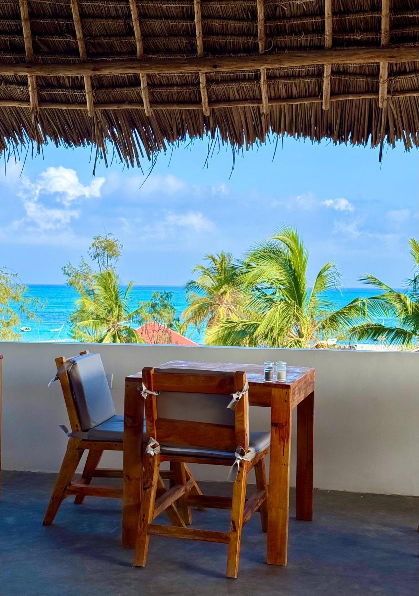 Rafiki Hotel Nungwi Beach Ngoại thất bức ảnh